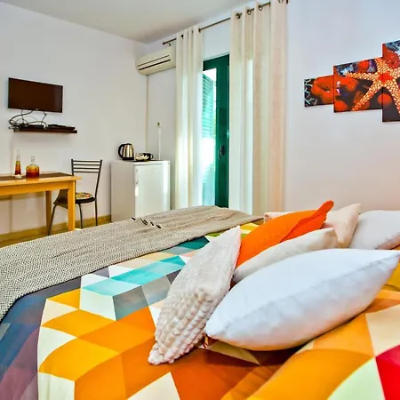Art Deco Pape Affittacamere *