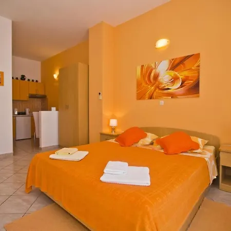 Art Deco Pape Affittacamere